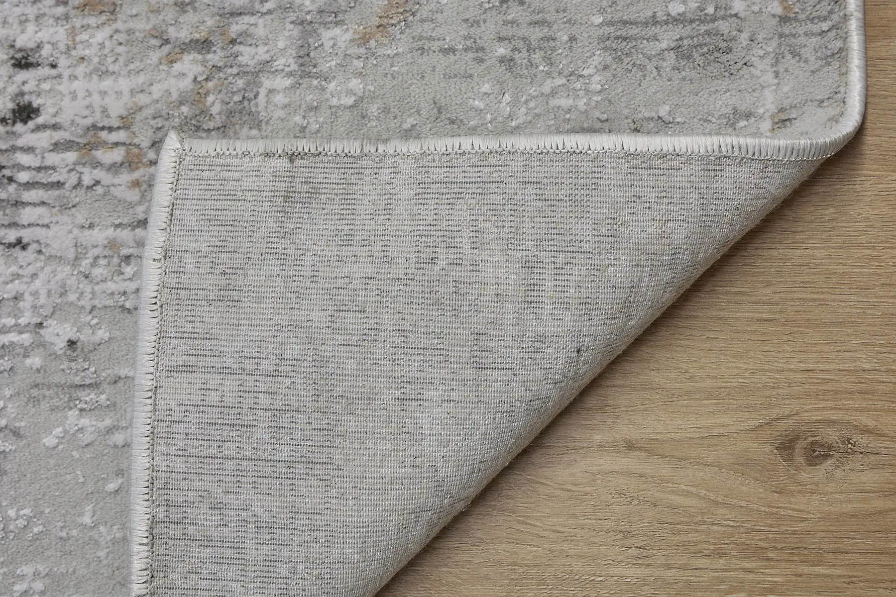 Finesse-Grey-Fold