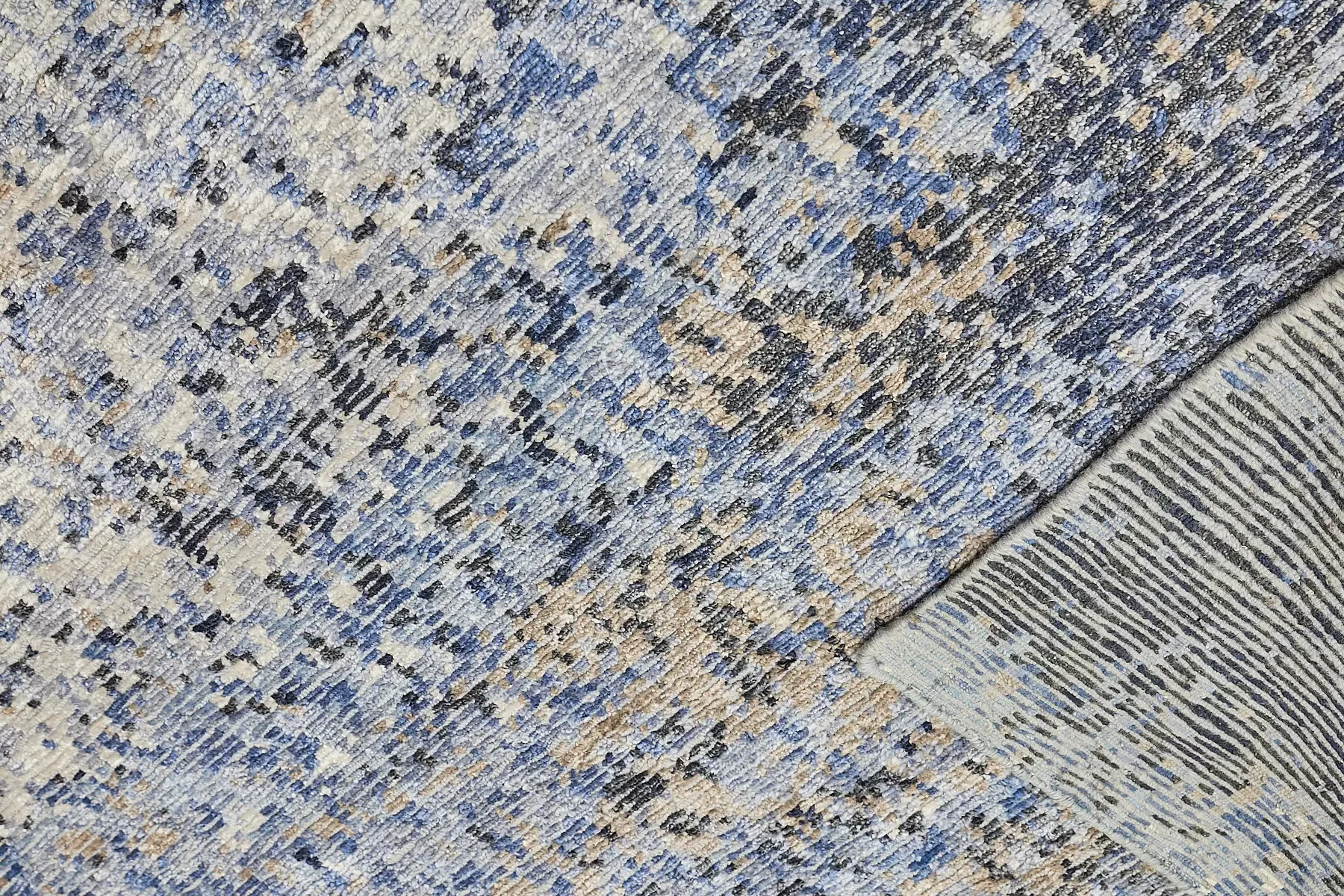 Zurich-Blue-Fold